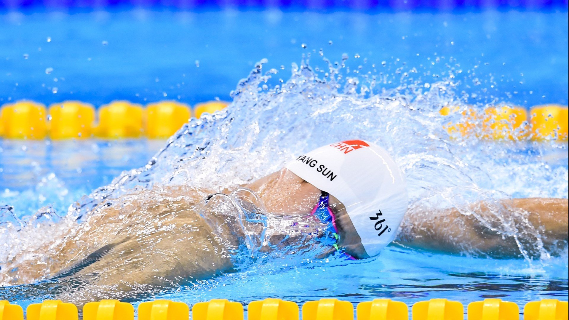 中国男篮保持专注力 精准执行赛前部署,聊聊中国男篮