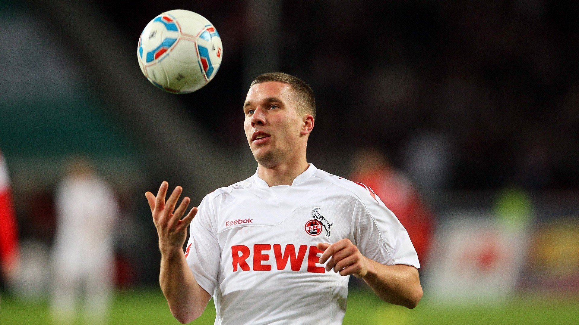 mk sport-世界杯惊喜不断：激动人心的精彩片段！，世界杯精彩瞬间视频